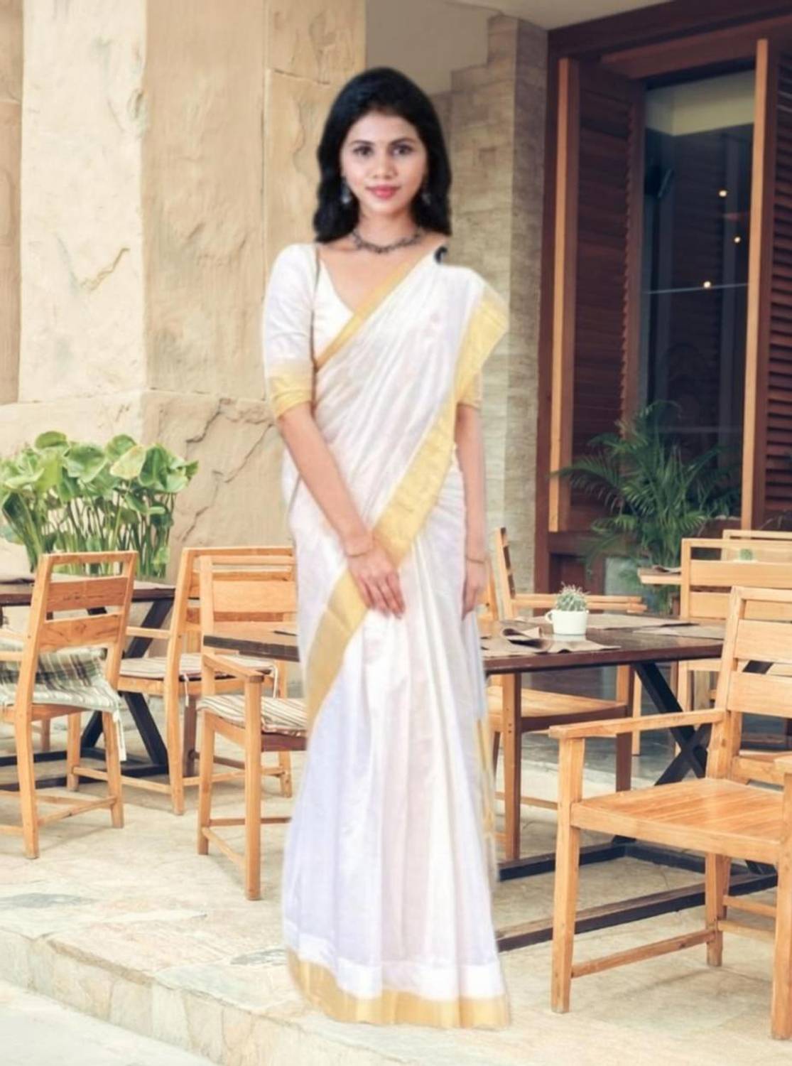 ANTIK Solid/Plain, Woven Kasavu Pure Cotton Saree