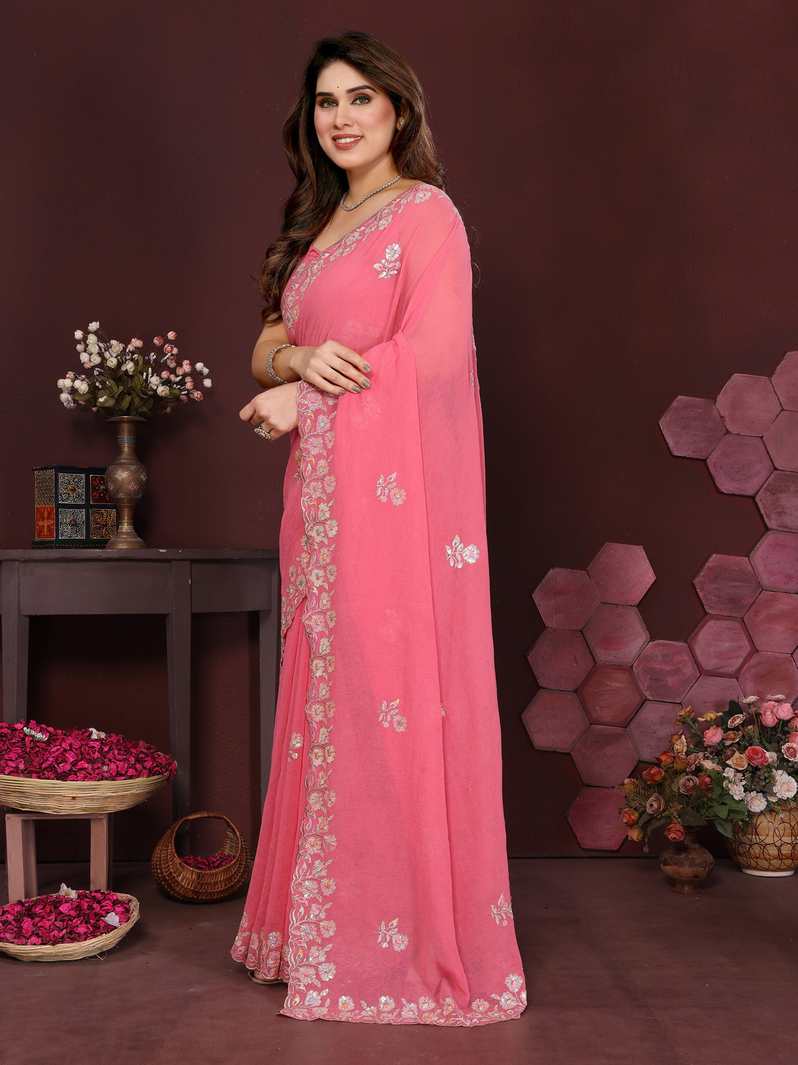 Image of ShreeNazaaraa Embroidered, Floral Print Bollywood Georgette Saree