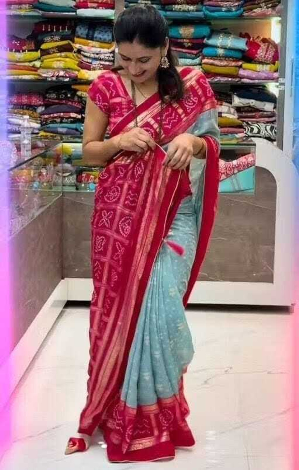 Image of HouseOfCommon Printed Bollywood Art Silk Saree