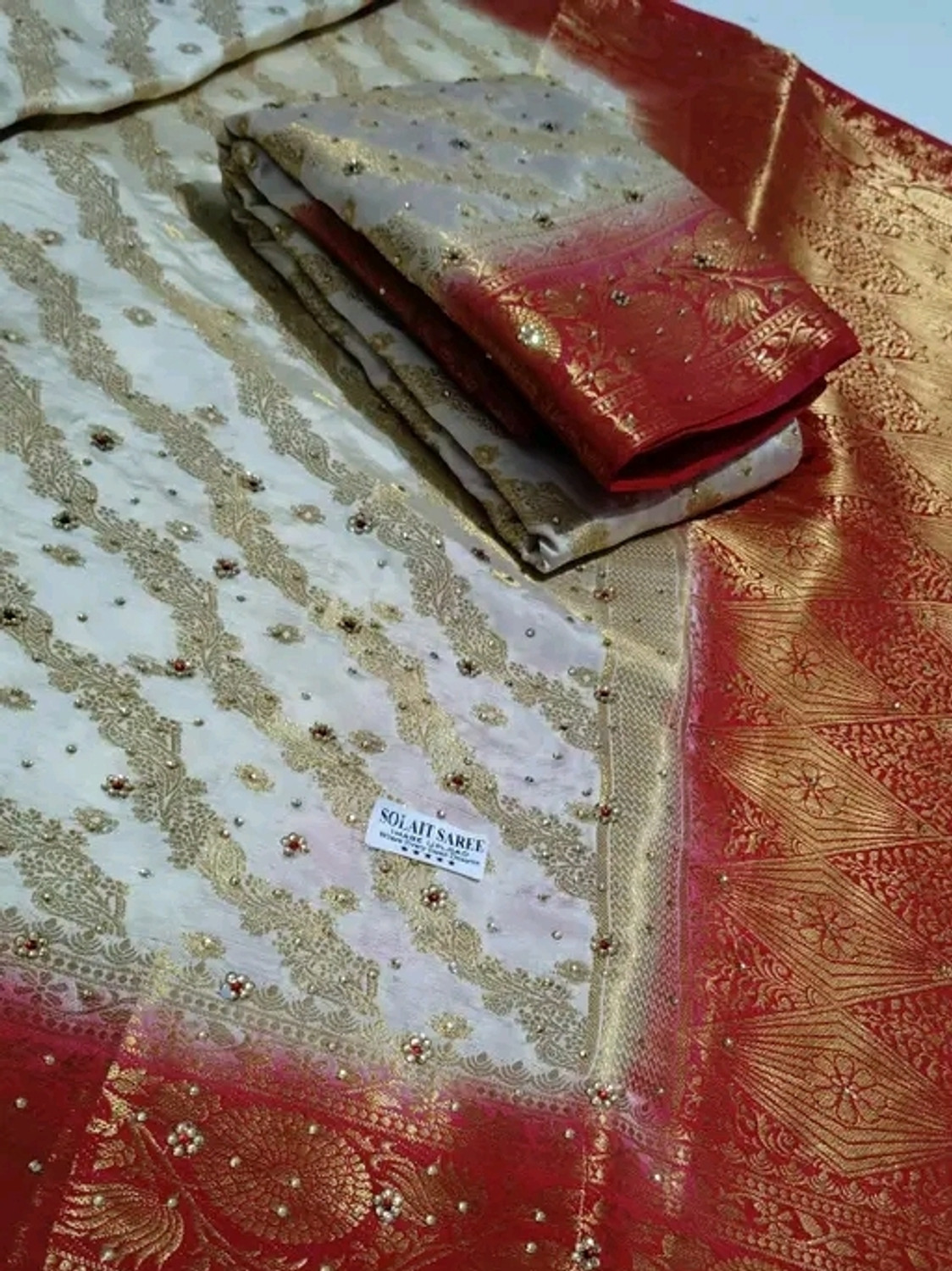 Image of SYRUSSILKSAREE Woven, Embroidered Banarasi Tussar Silk Saree