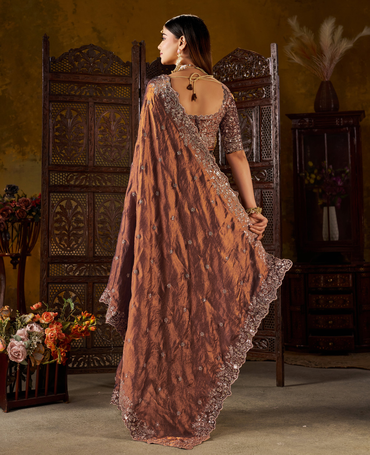 Image of Vivan Fab Embroidered, Embellished Bollywood Jimmy Jimmy, Satin Saree