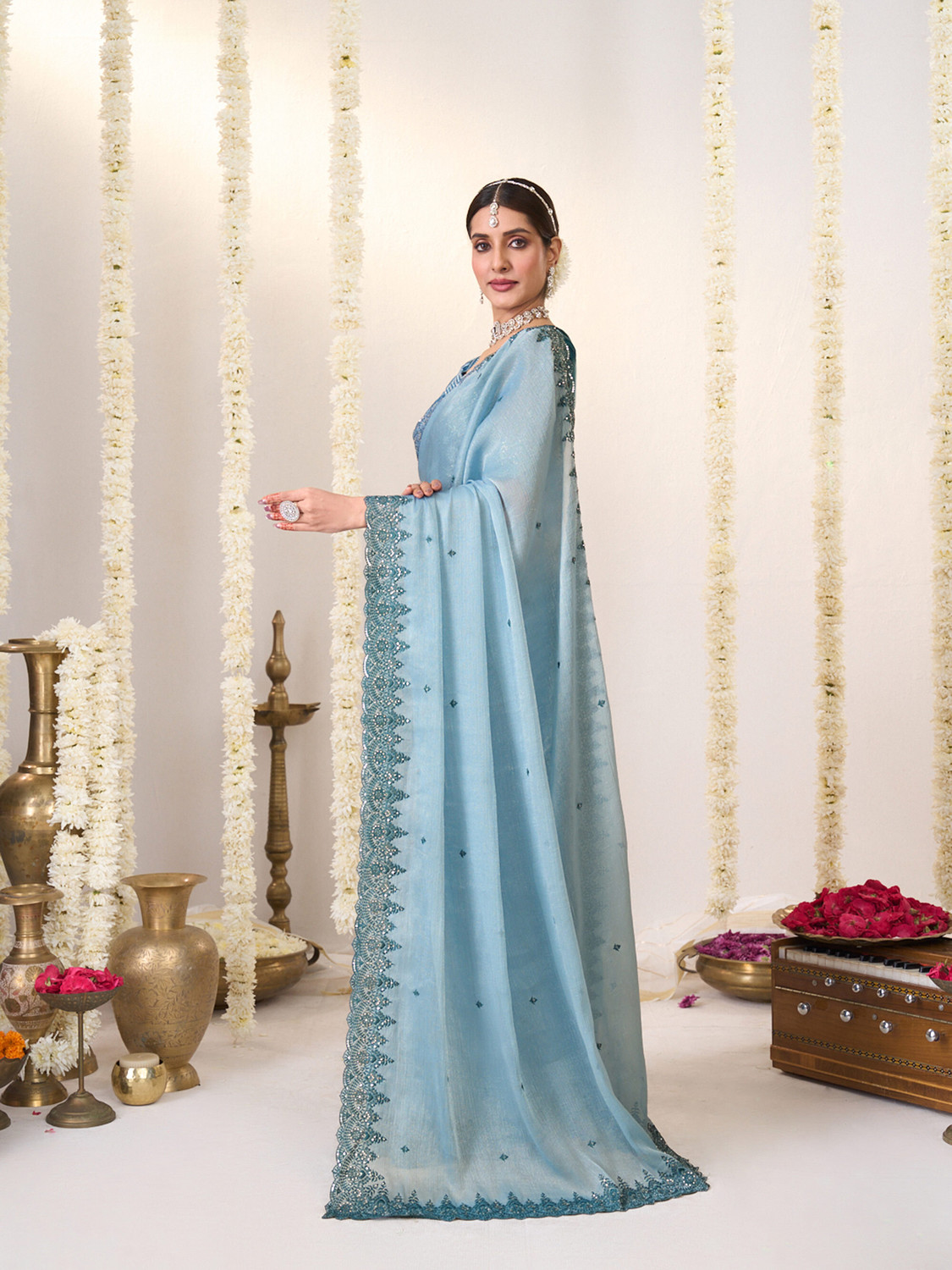 Image of Laxmipati sarees Embroidered Bollywood Chiffon Saree