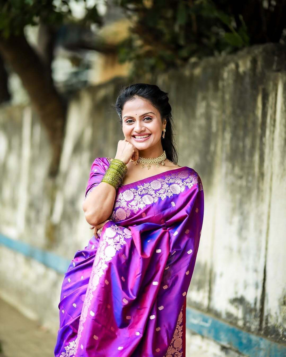 Image of ROYAL JUNCTIONWEAR Woven Banarasi Satin Saree