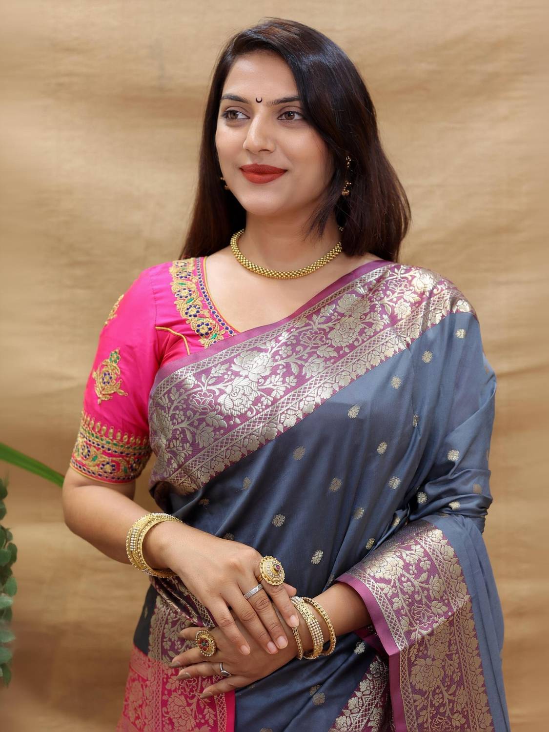 amirat Woven Banarasi Jacquard Saree