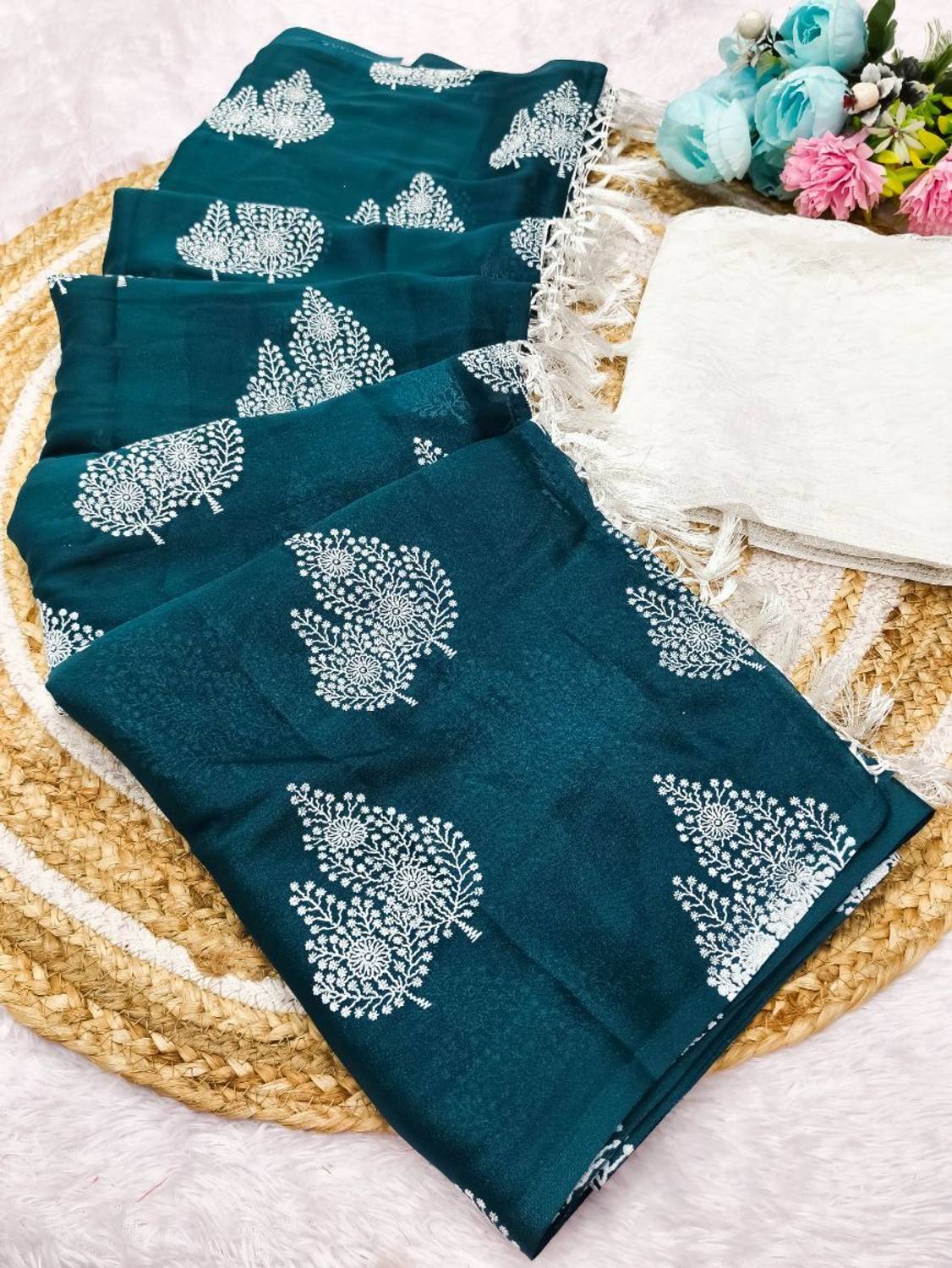 Banarasi wala Floral Print Bollywood Georgette Saree