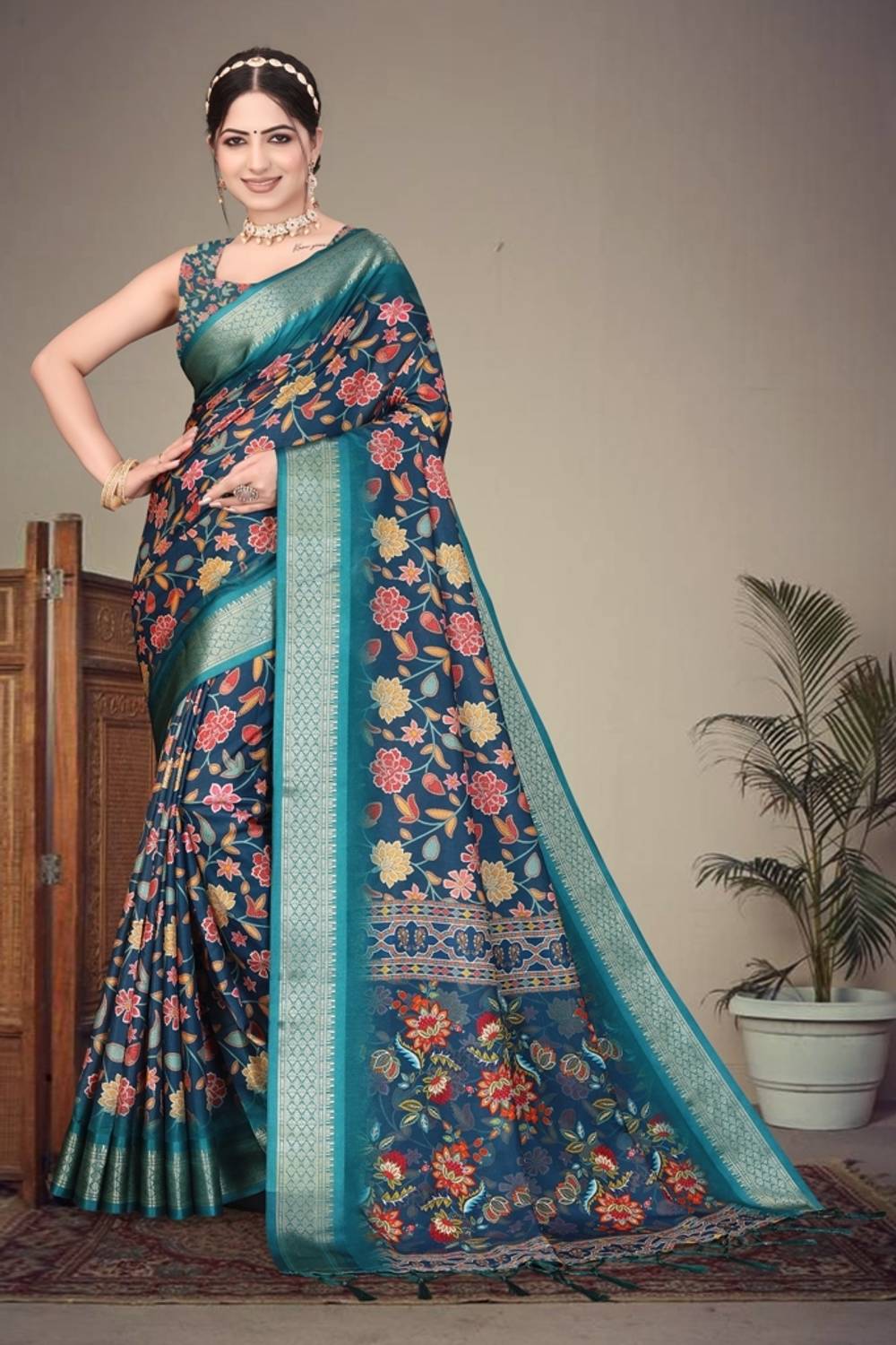 AVANTIKA FASHION Woven Kanjivaram Pure Silk, Art Silk Saree