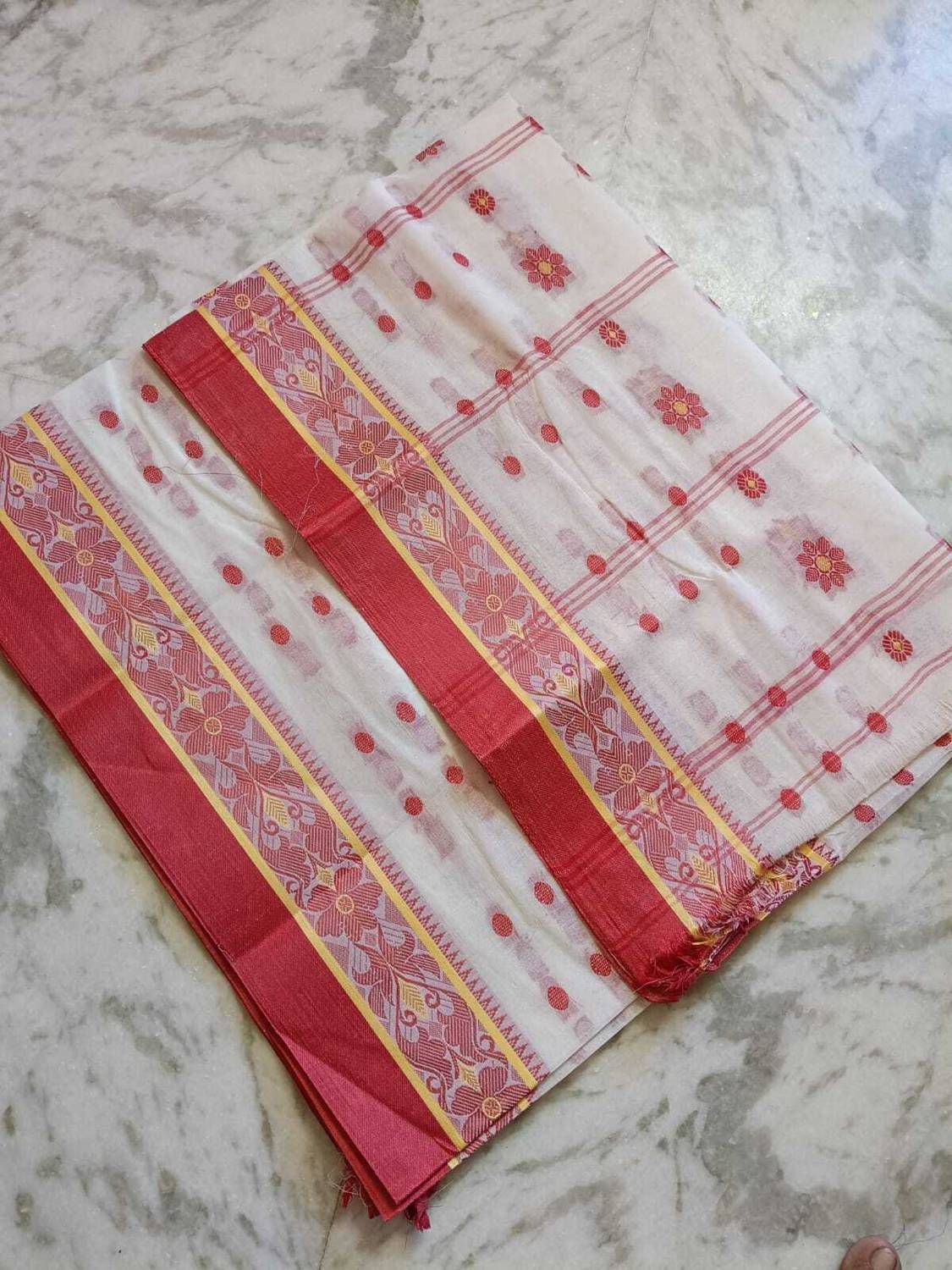 Bikash Dutta Fashion Checkered Tant Pure Cotton Saree