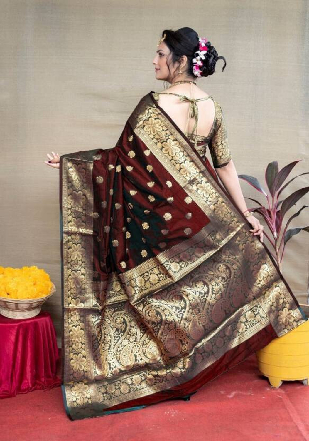 Image of Doroly Woven Kanjivaram Pure Silk Saree
