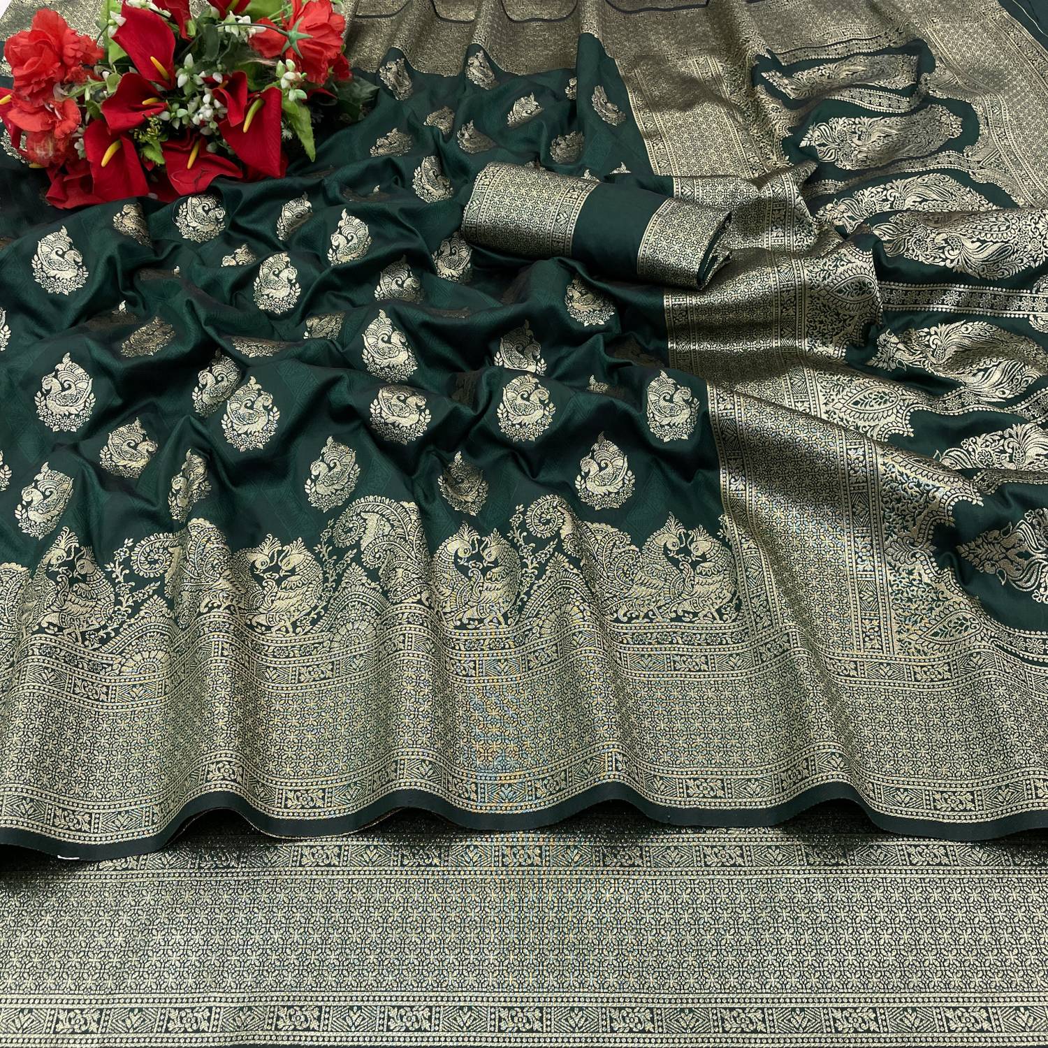 KanjiQueen Woven, Self Design Banarasi Silk Blend, Pure Silk Sare