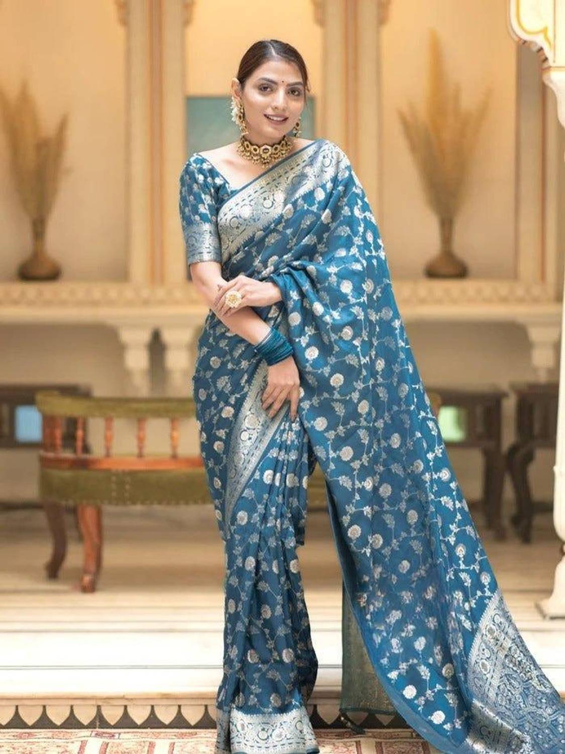 ADESHETHNICWEAR Self Design Banarasi Art Silk Saree