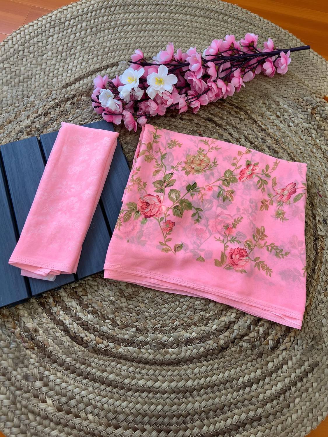 bhavika silk mills Floral Print, Printed Daily Wear Georgette Saree