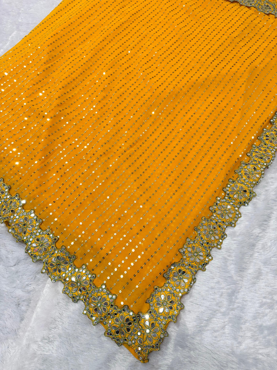 Image of R K ENTERPRISE Embellished Bollywood Georgette Saree