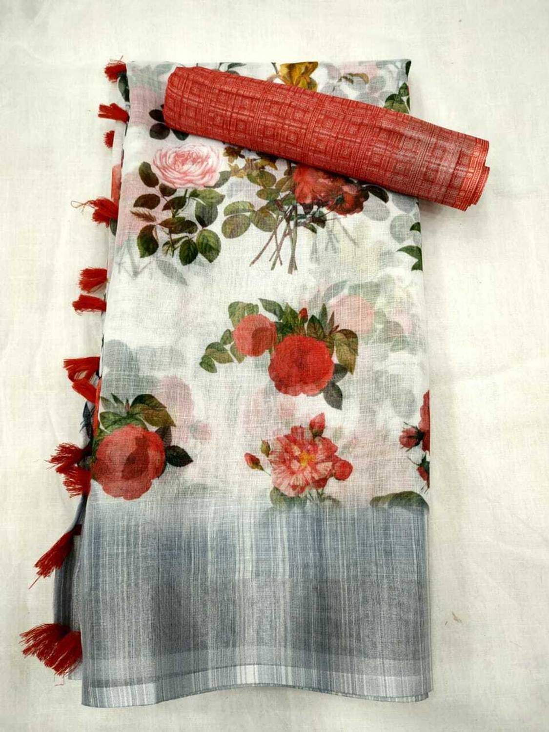 Arpita Fashion Floral Print, Digital Print, Printed Bollywood Cotton Linen Saree