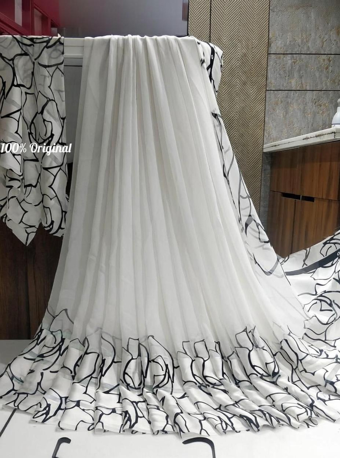 Image of Ozon Designer Fab Printed Bandhani Georgette Saree