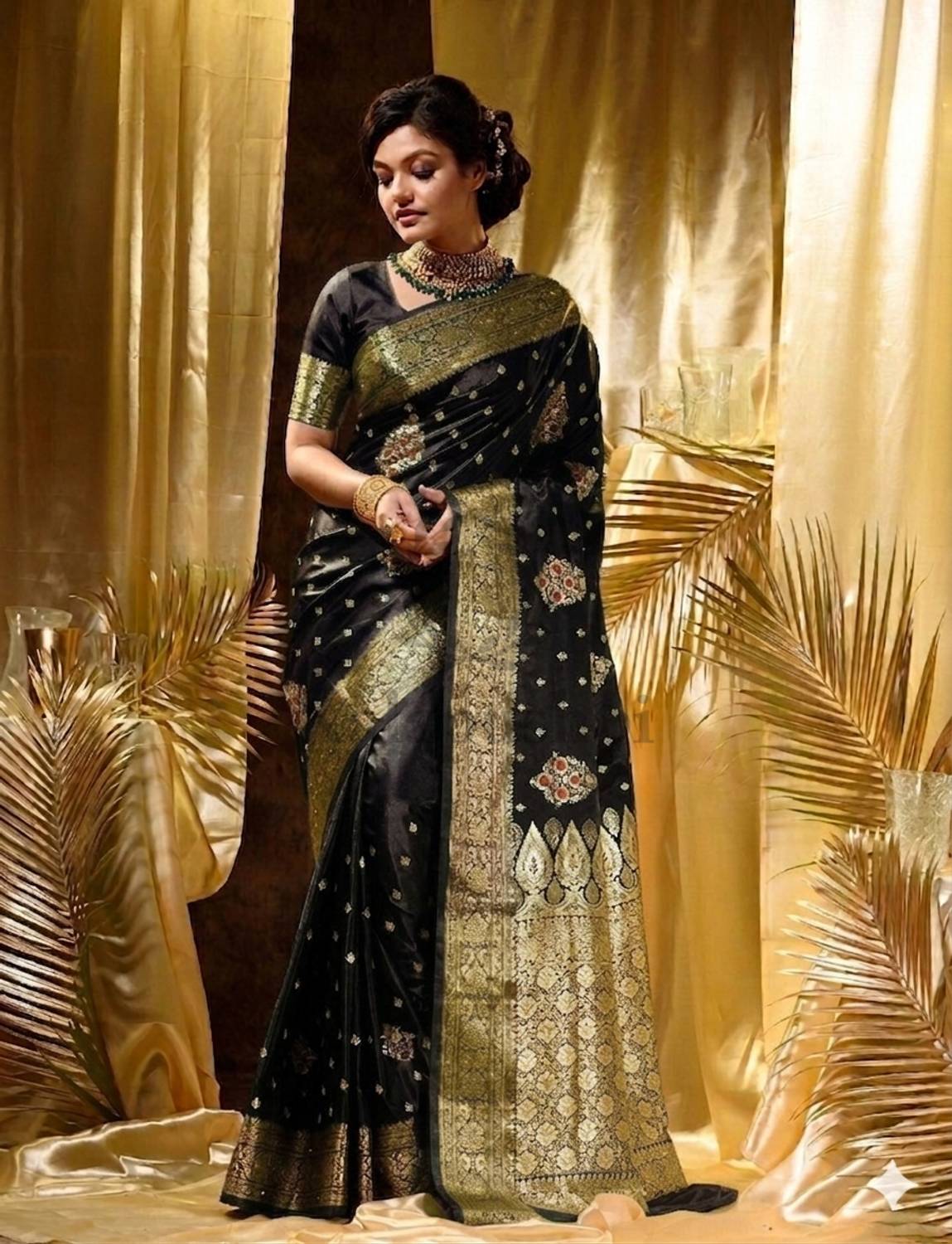 Kalapushpi Woven Banarasi Satin Saree (Black)