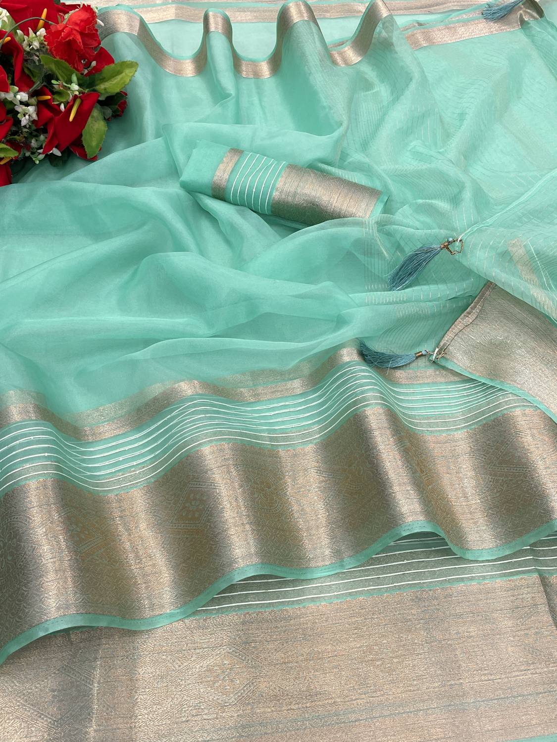 Yashvisaree Embellished Bollywood Organza Saree