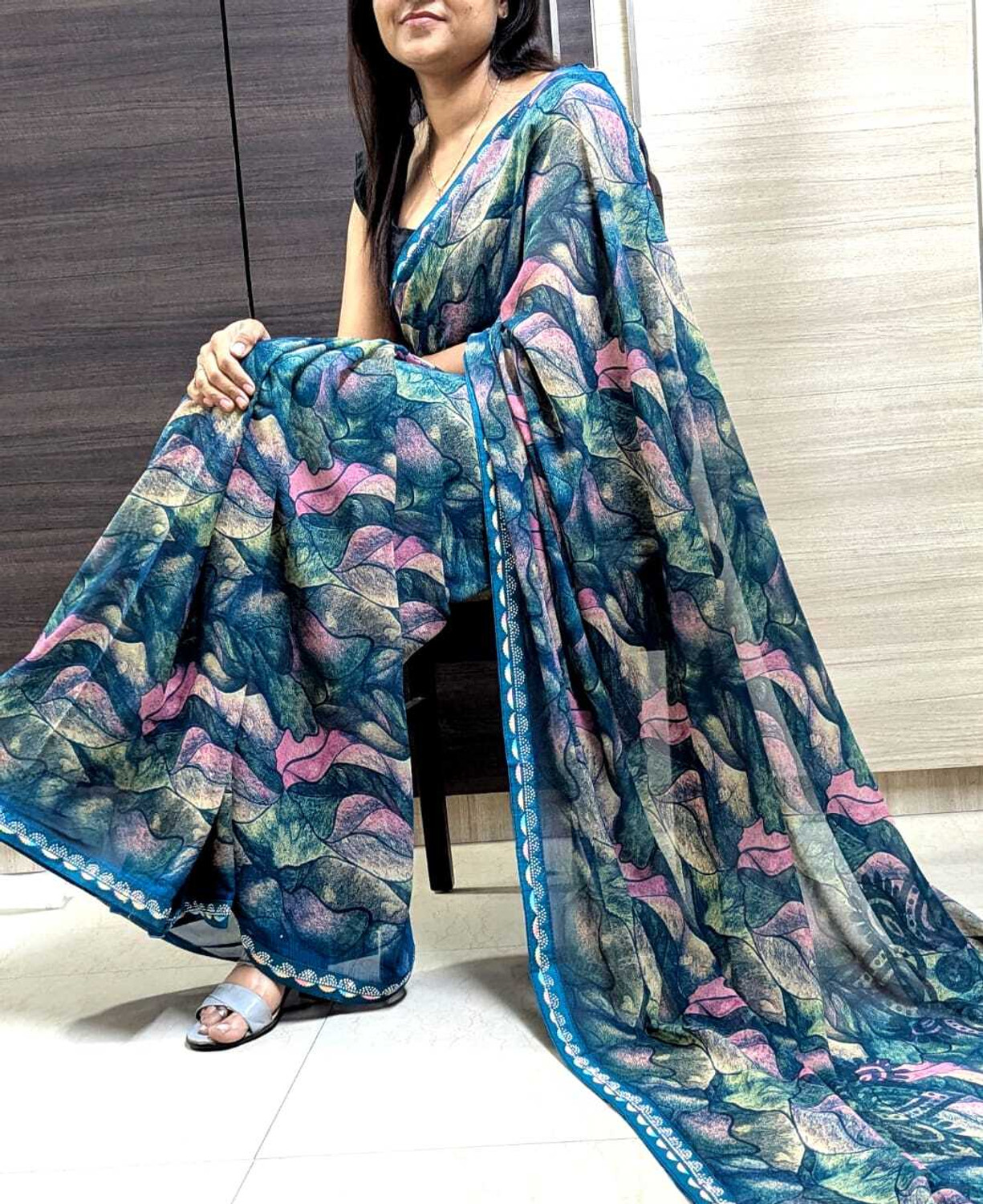 Image of VD PRINTS Printed Daily Wear Georgette Saree