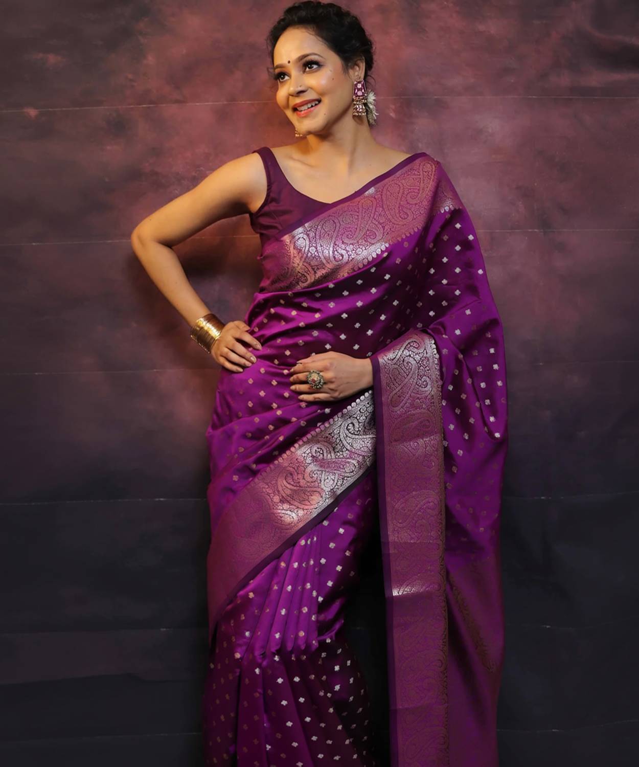 AVANTIKA FASHION Woven Kanjivaram Pure Silk, Art Silk Saree (Purp
