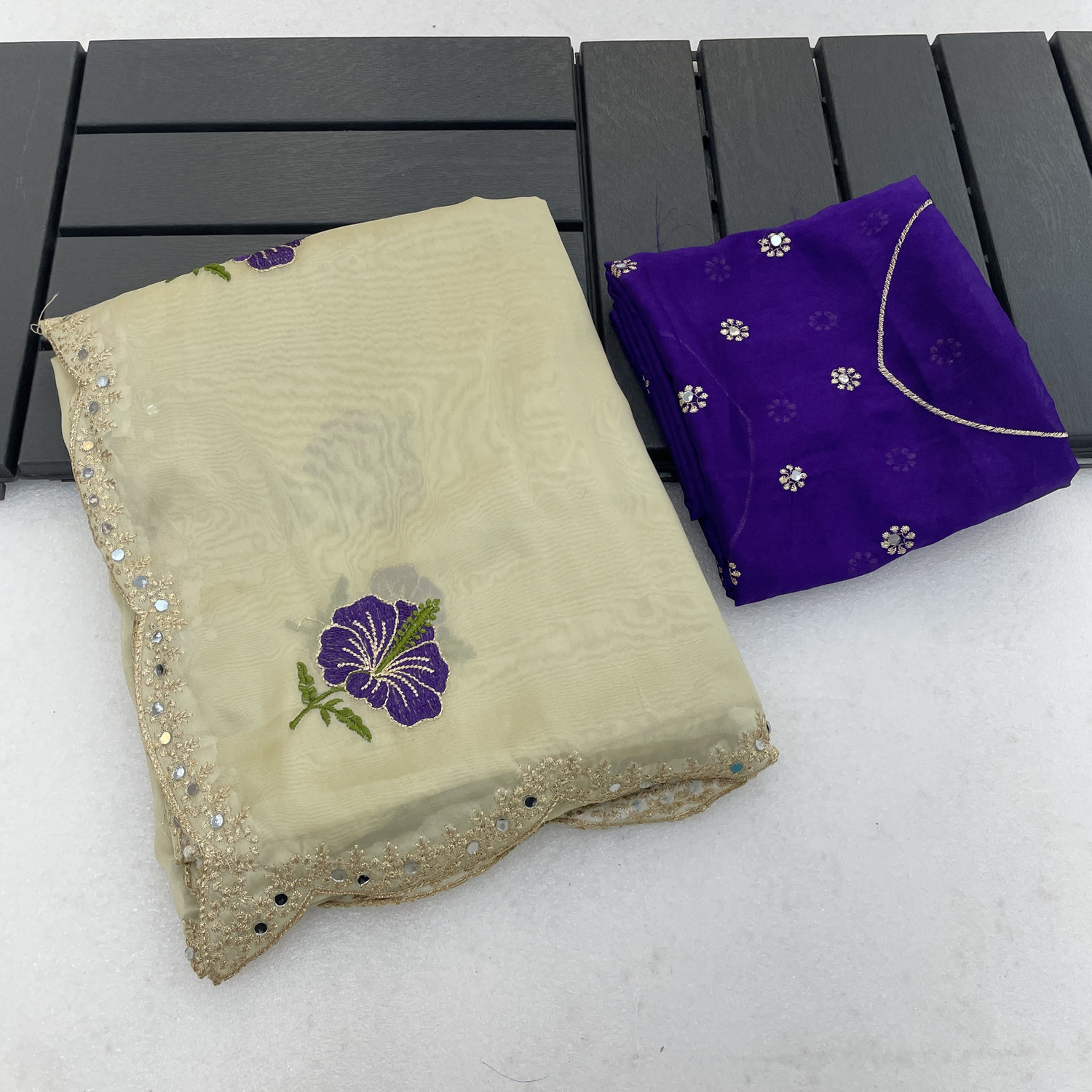 Image of KANDORA Embroidered Bollywood Georgette Saree (Purple)