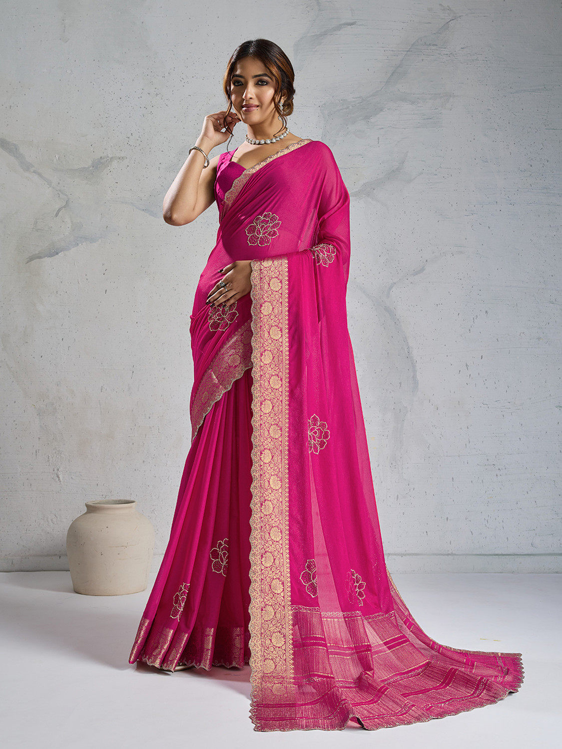 Image of SOHINI NX Embellished Banarasi Chiffon Saree
