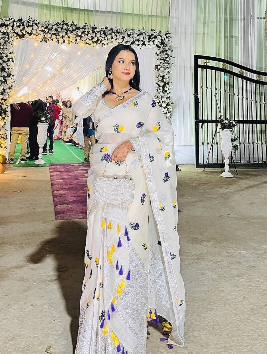 AREEVANZ Self Design Mekhela Chador Cotton Blend Saree