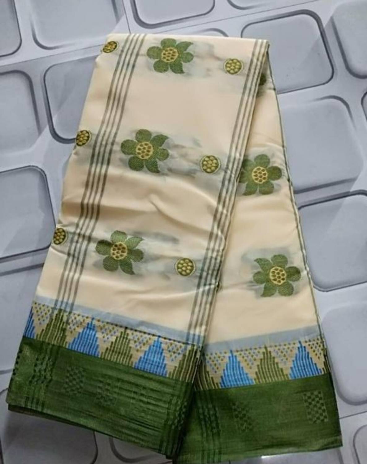 Exclusive Fashion Mart Woven Tant Pure Cotton Saree (Cream)
