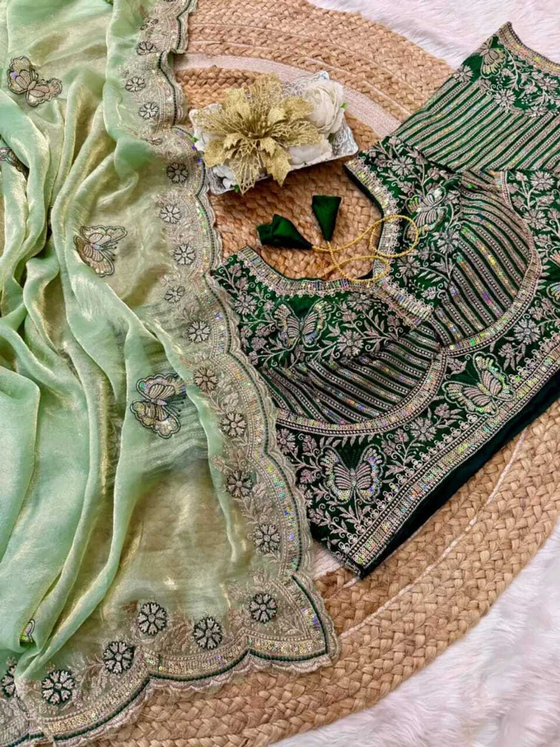 Image of PROSILITIESYUVA Embellished Bollywood Silk Blend Saree