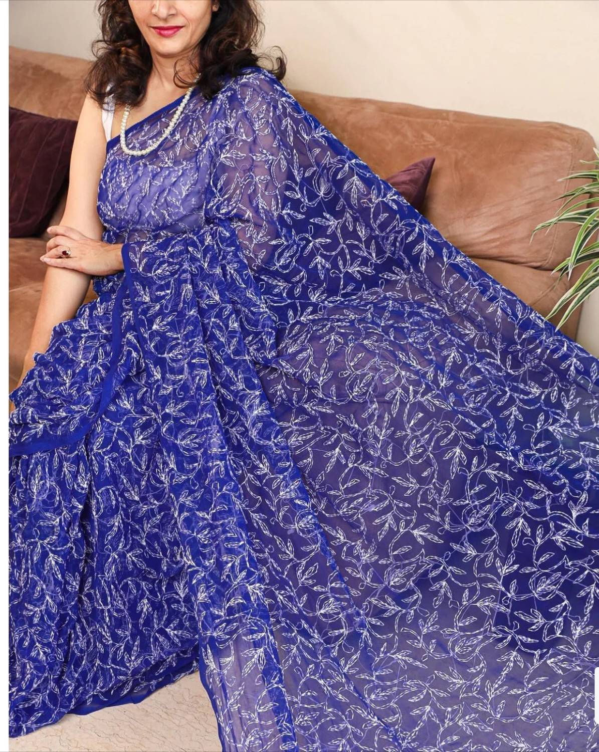 Afia Lucknowi Chikankari Embroidered Lucknow Chikankari Georgette Saree