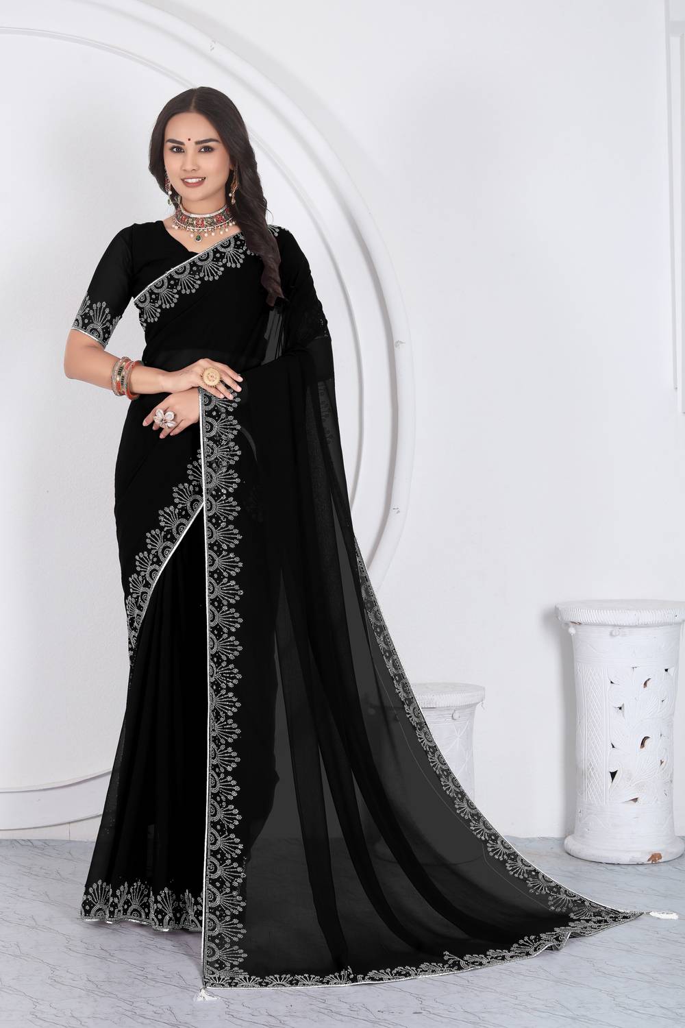 PRINCVAL FASHION Self Design, Solid/Plain, Embellished Bollywood