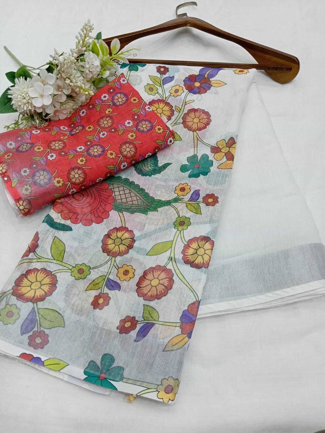 ASHTA Floral Print Kanjivaram Linen Saree