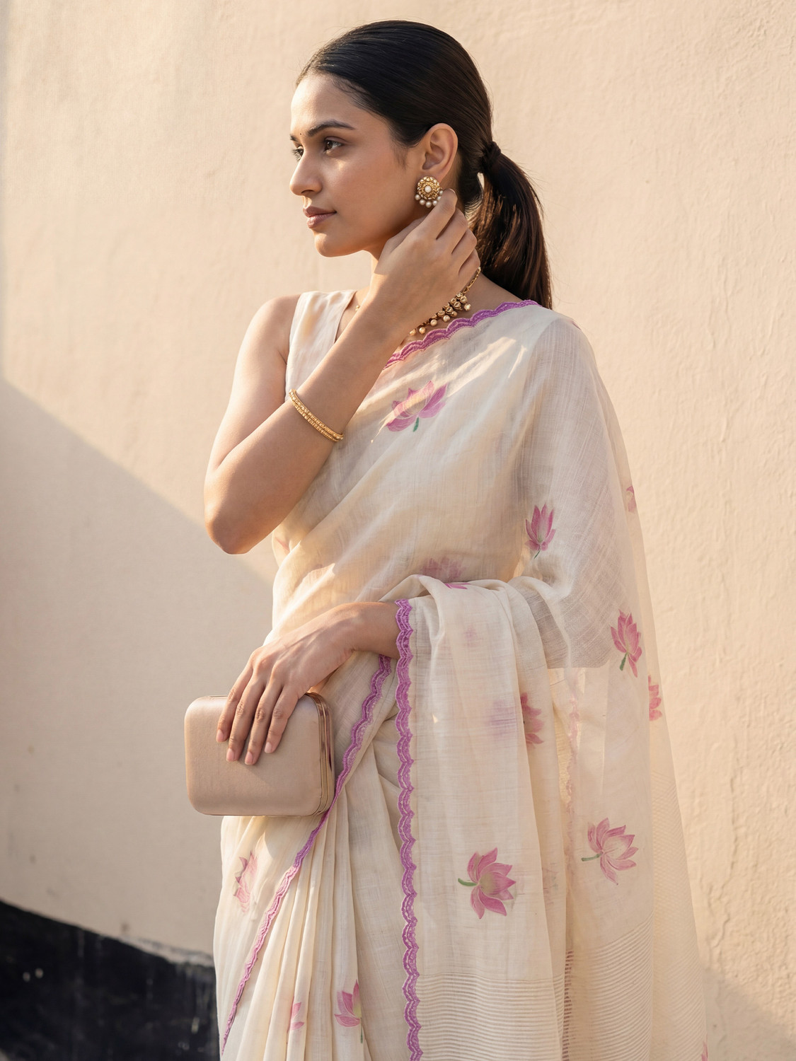 Image of Tasrika Floral Print Bollywood Chanderi, Cotton Blend Saree