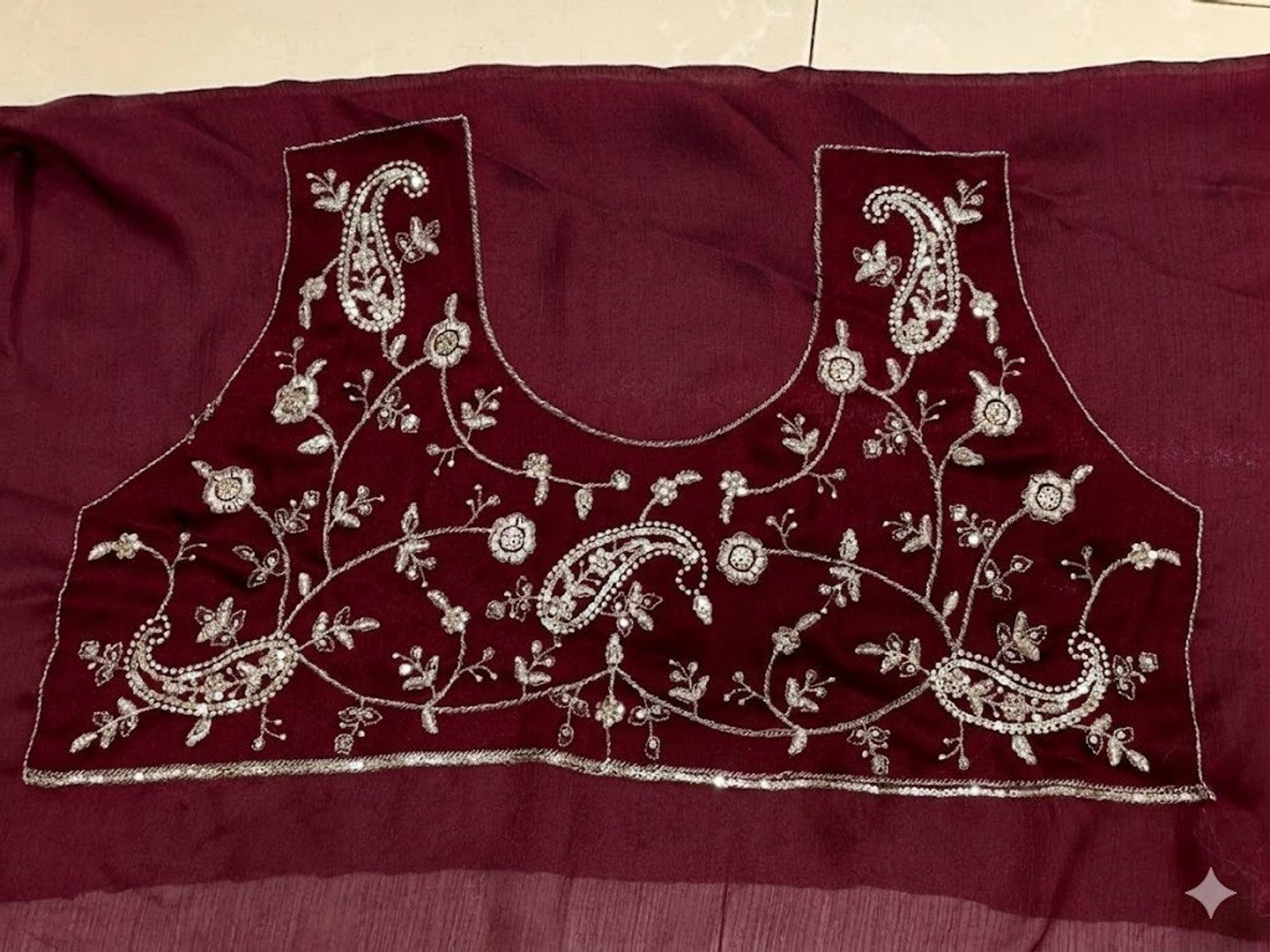 Image of HouseOfCommon Embroidered Bollywood Art Silk Saree