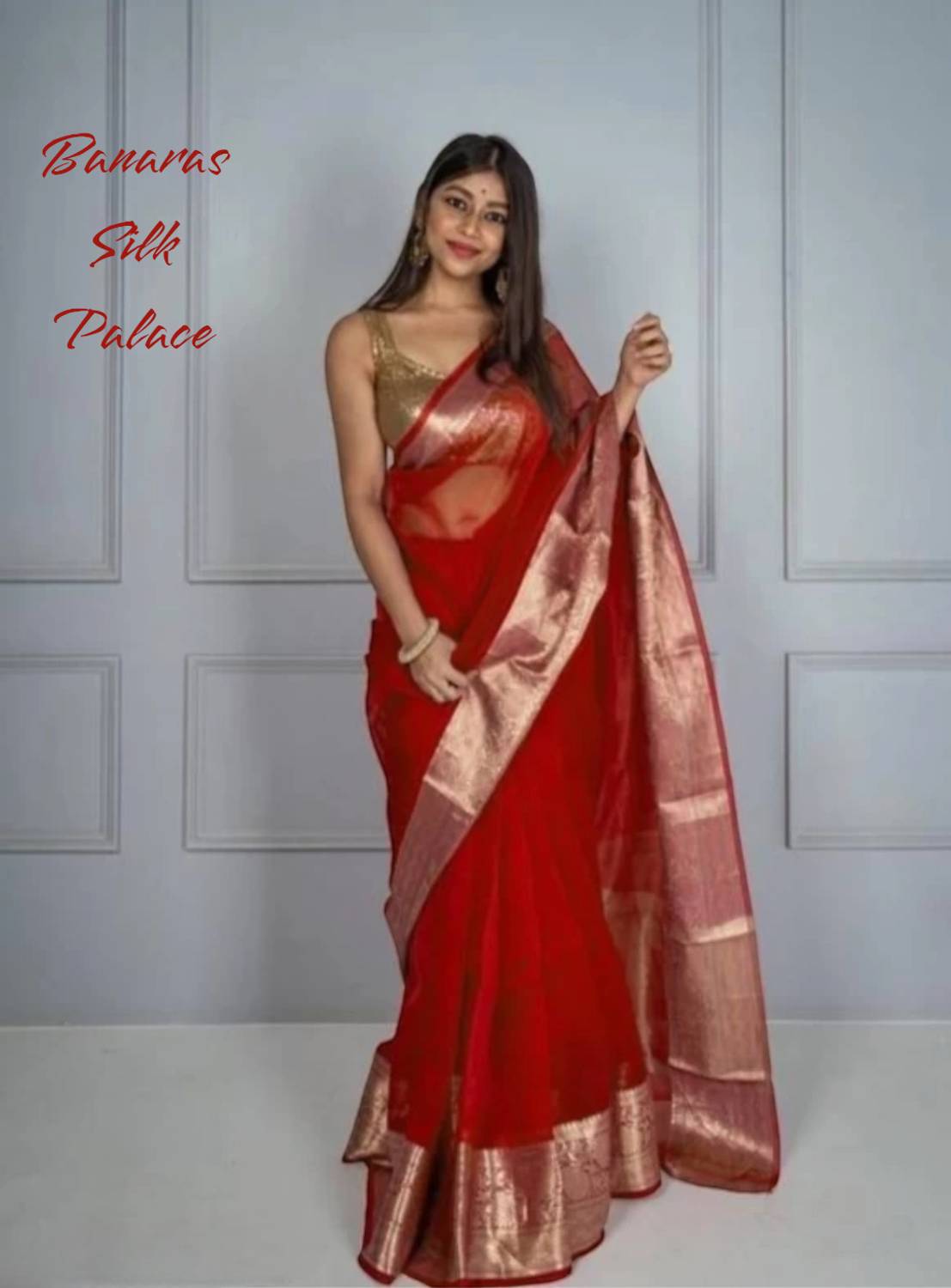 Banaras silk palace Woven, Dyed Banarasi Organza Saree (Red)