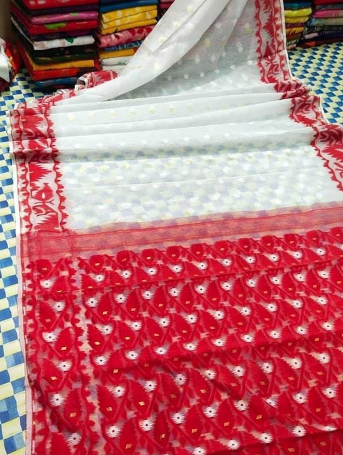 SUBHAMSAREE Printed Jamdani Cotton Blend Saree
