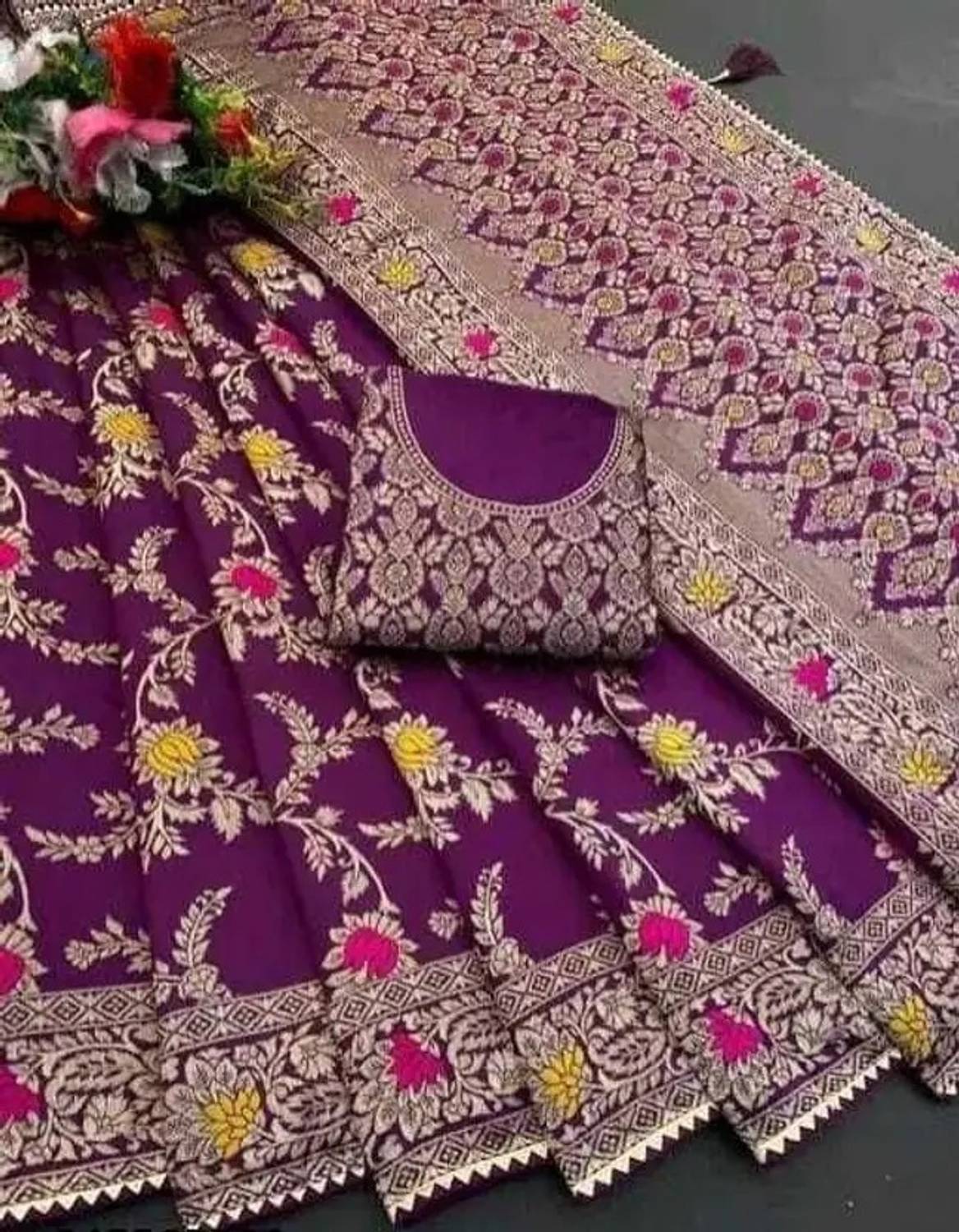 KanjiQueen Woven, Self Design Banarasi Silk Blend, Pure Silk Sare