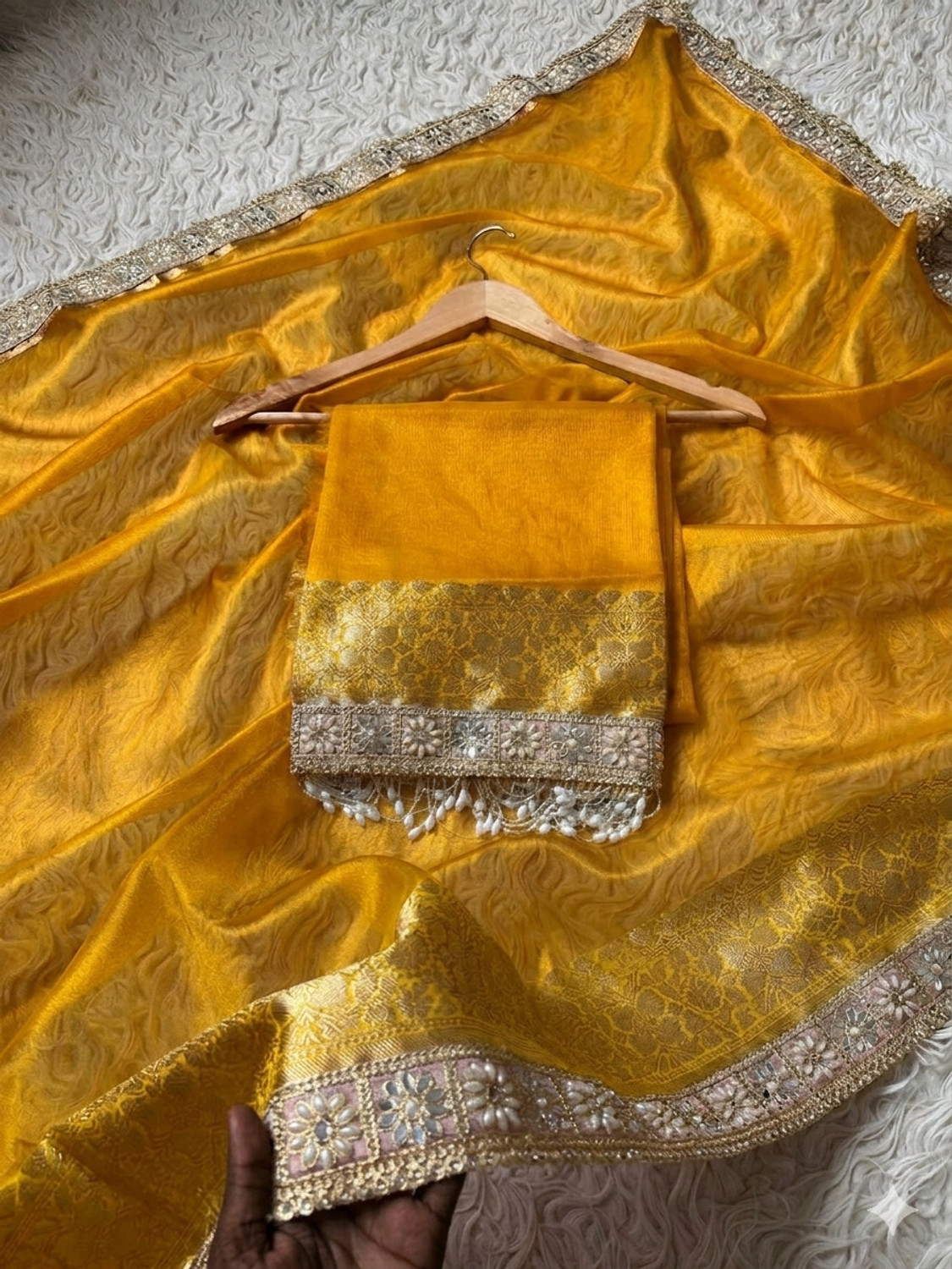 Image of Banaras silk palace Embroidered Bollywood Tissue Saree