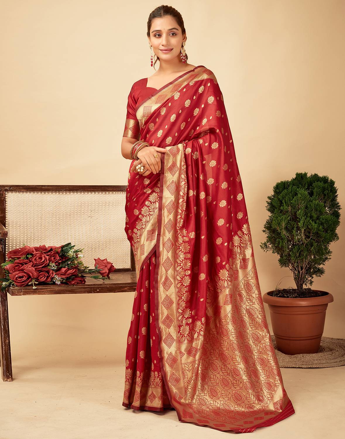 Samah Dyed, Woven, Embellished Banarasi Silk Blend Saree (Red, Go