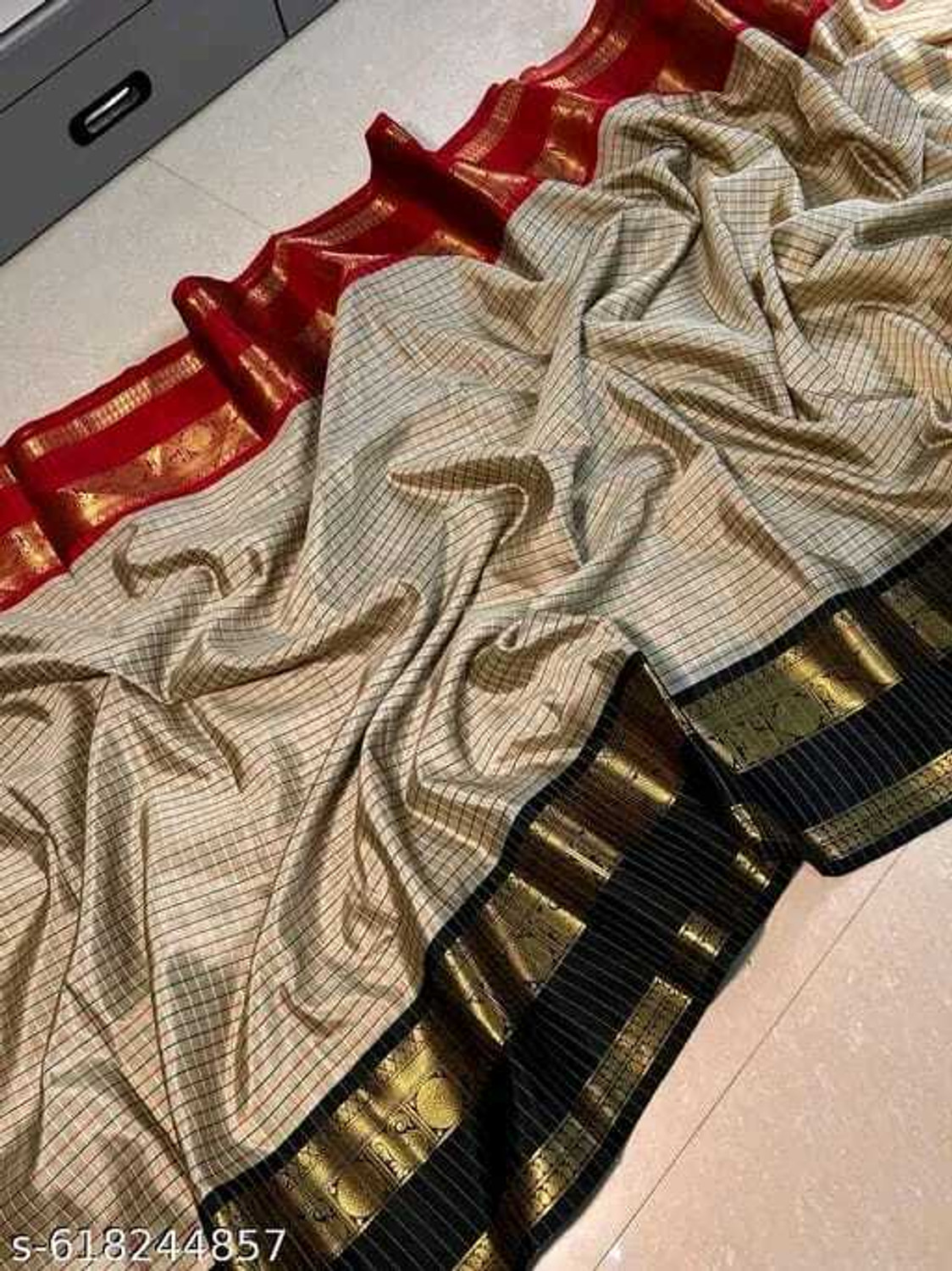 Image of ALPENIKA Checkered, Woven Chettinadu Jacquard Saree