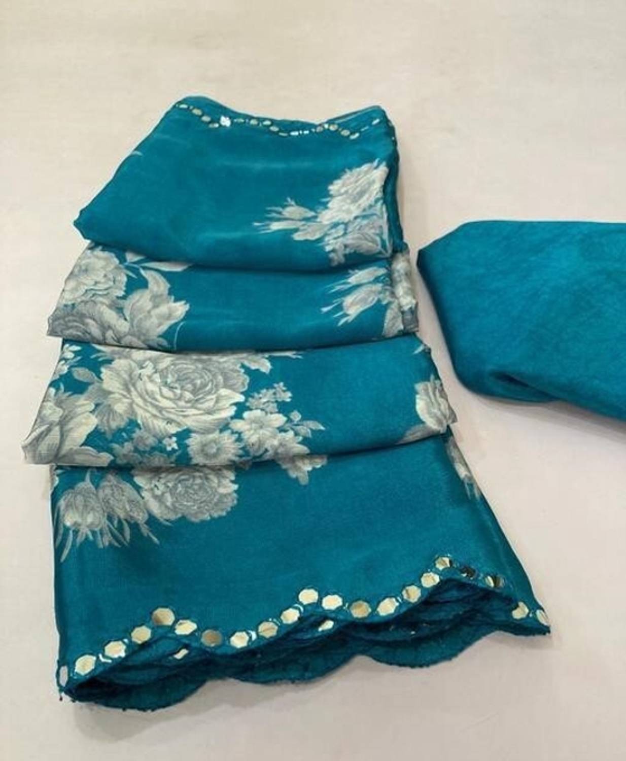 DrapeDhvani Floral Print, Printed, Embellished Bollywood Silk Blend Saree