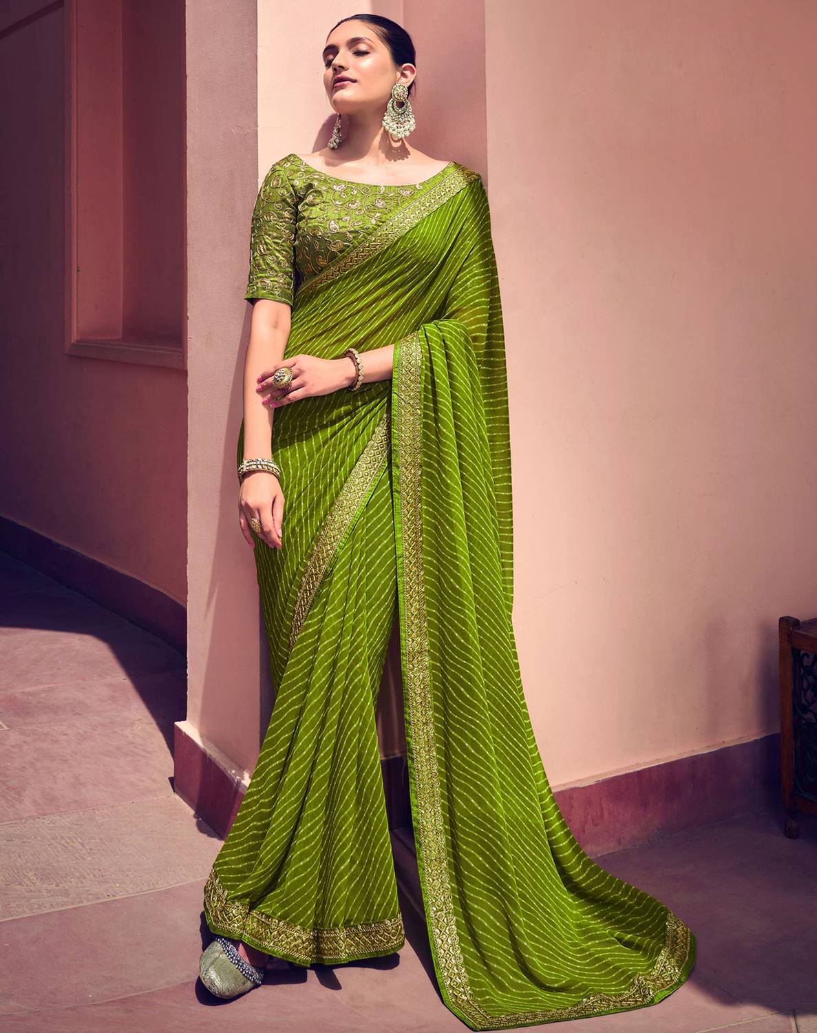 Siril Embroidered, Striped Leheria Georgette Saree (Green)