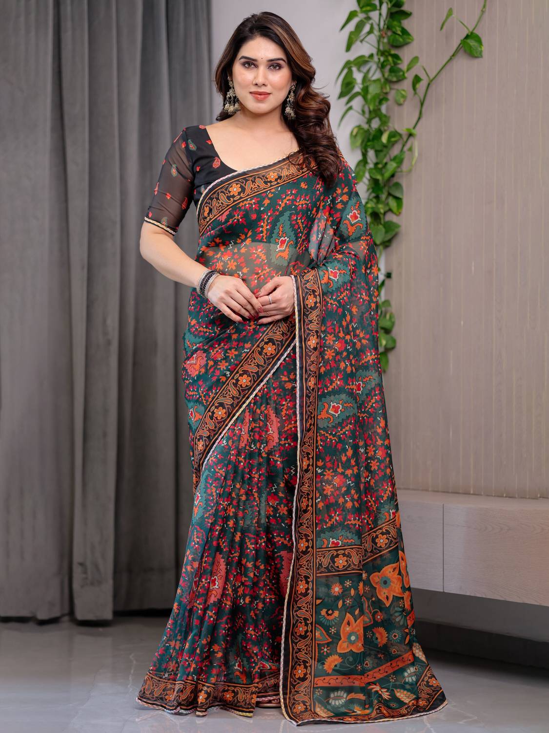 LeeliPeeri Designer Floral Print Daily Wear Silk Blend Saree