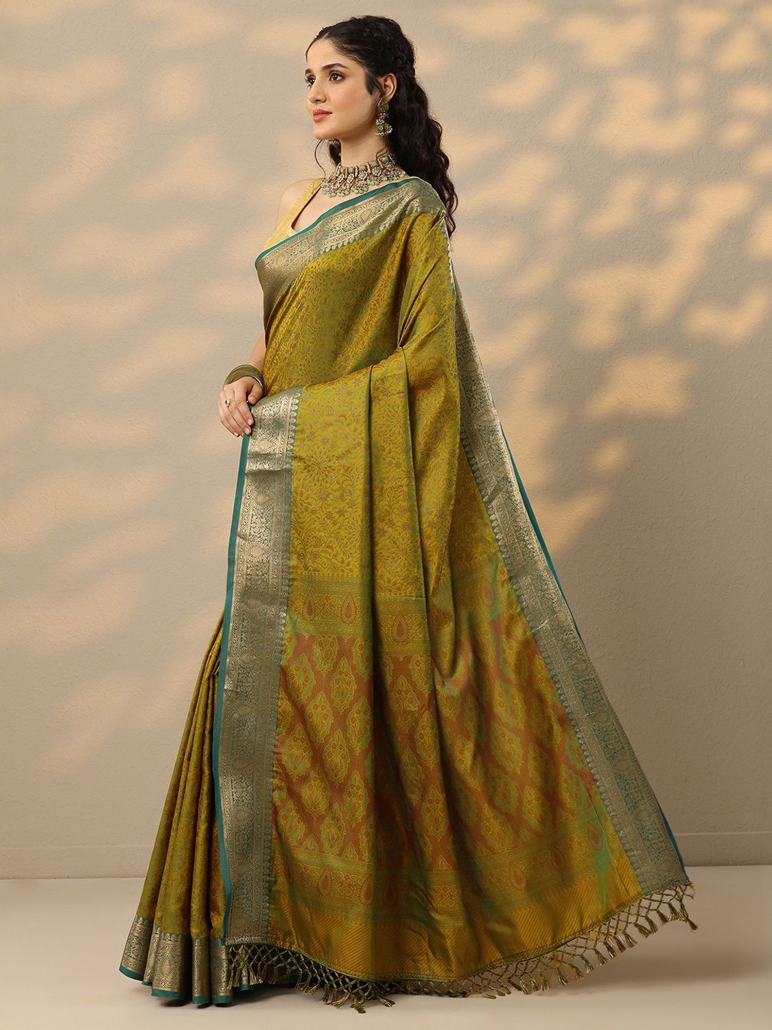 Image of LIBAS Woven Daily Wear Silk Blend Saree