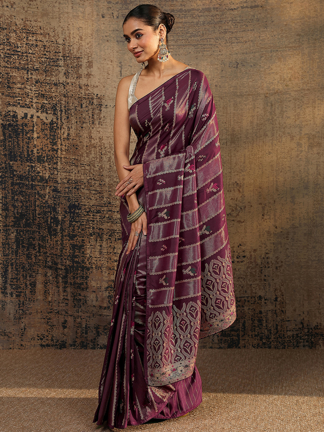 Image of LIBAS Woven Daily Wear Silk Blend Saree