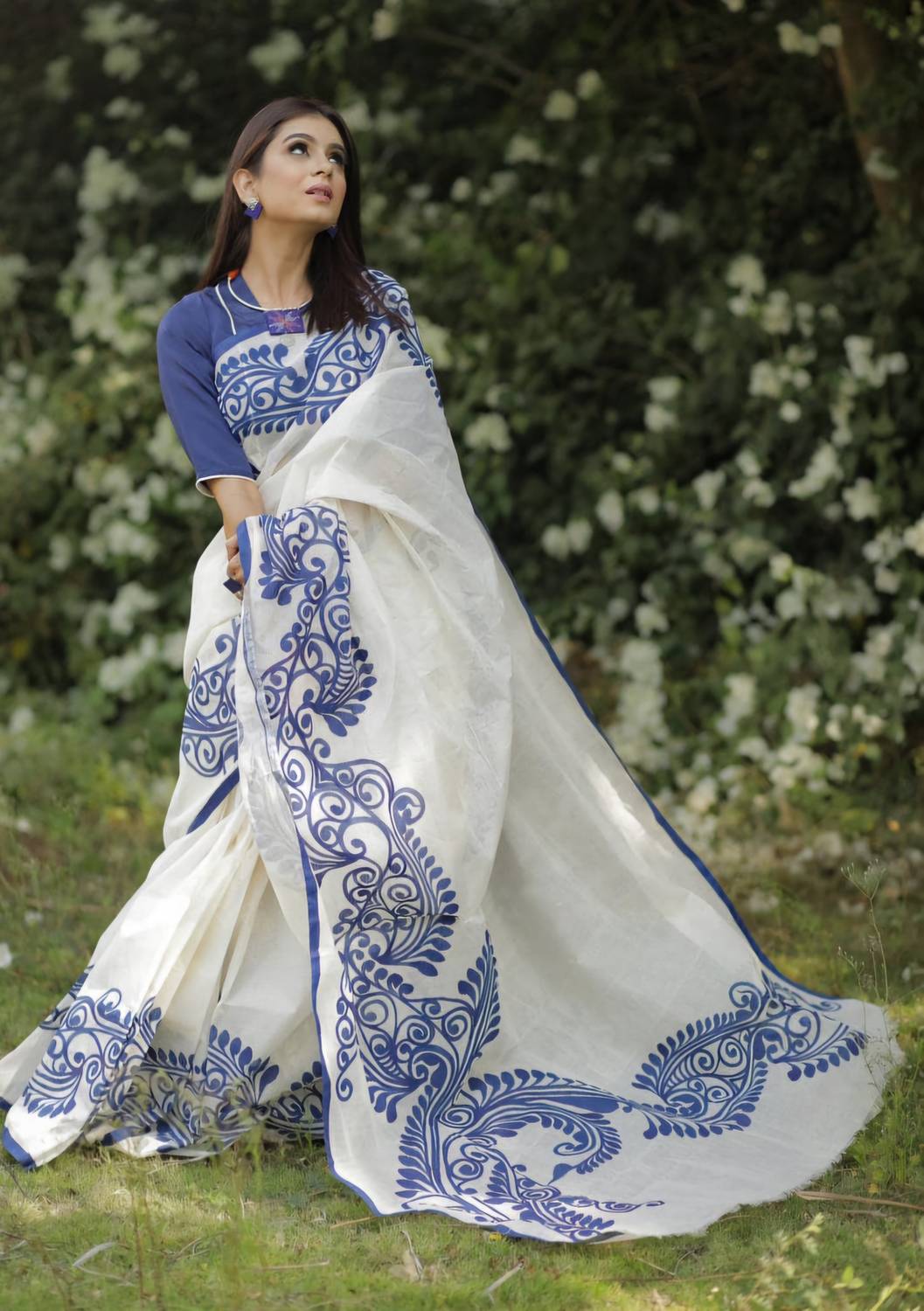 Arpita Fashion Woven, Color Block Bollywood Cotton Linen Saree