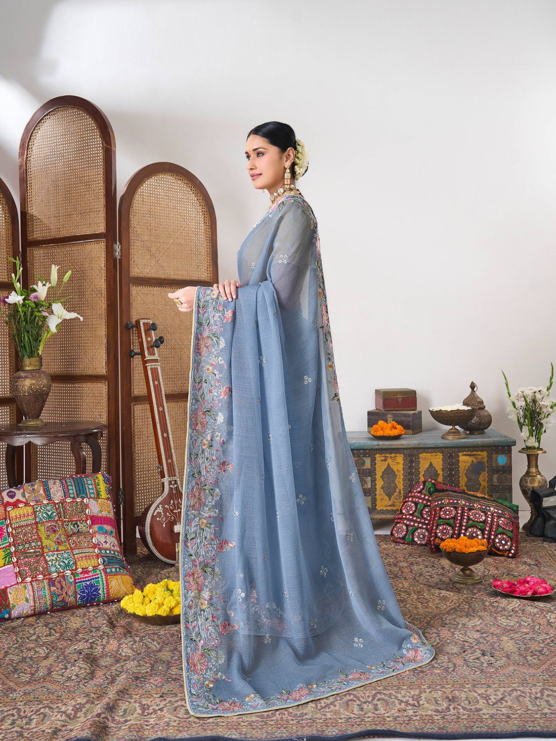 Image of Laxmipati sarees Embroidered, Floral Print Bollywood Chiffon Saree