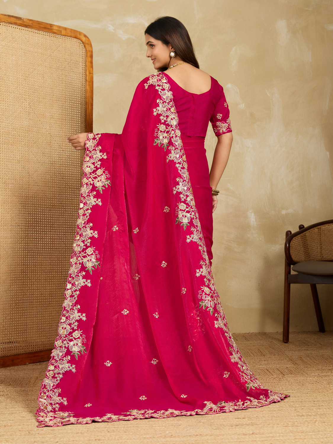 Image of SARETRA MALL Embroidered, Embellished, Floral Print Bollywood Tissue, Organza Saree