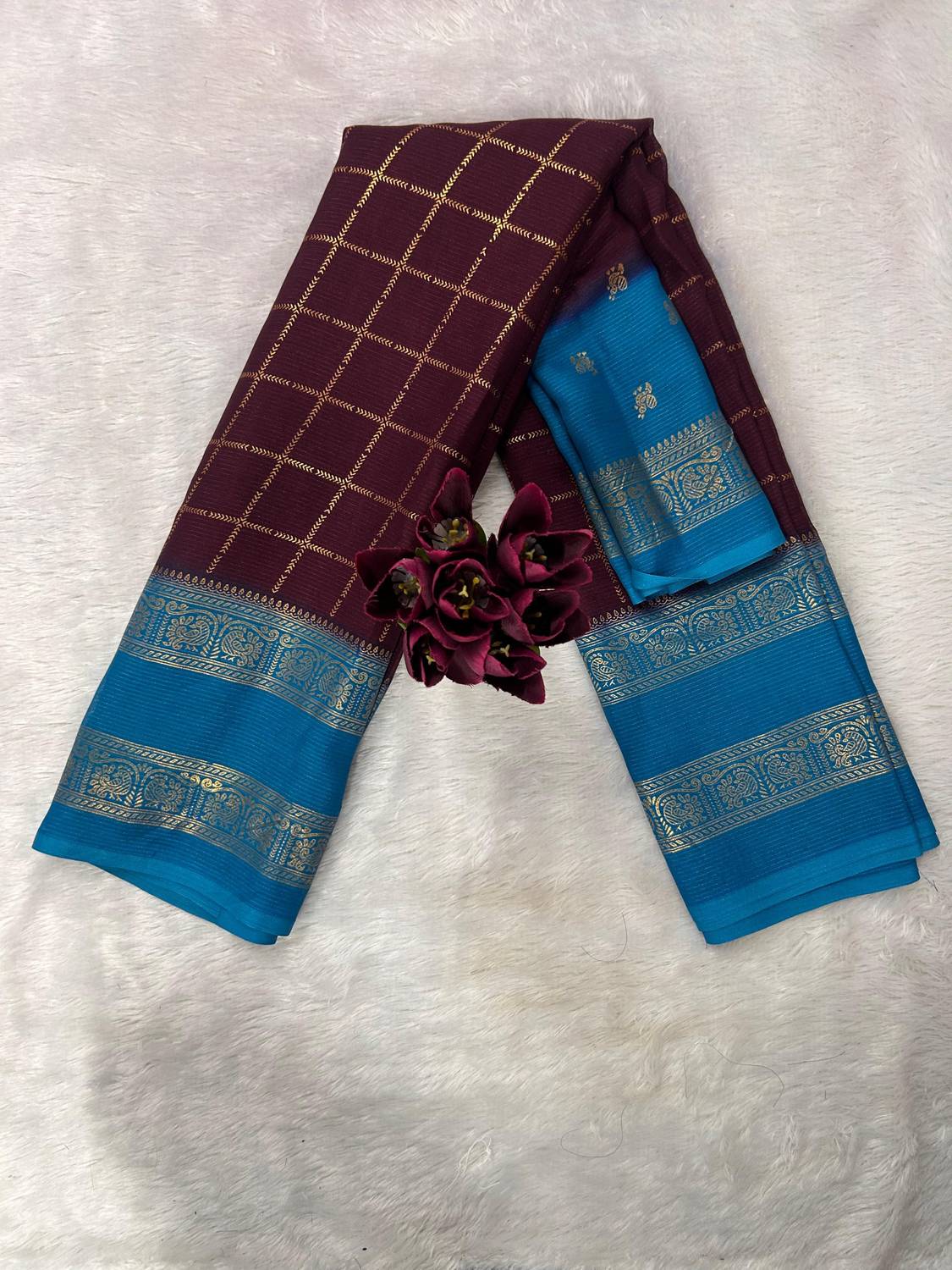 AVM SILK MILLS Woven Bollywood Crepe Saree
