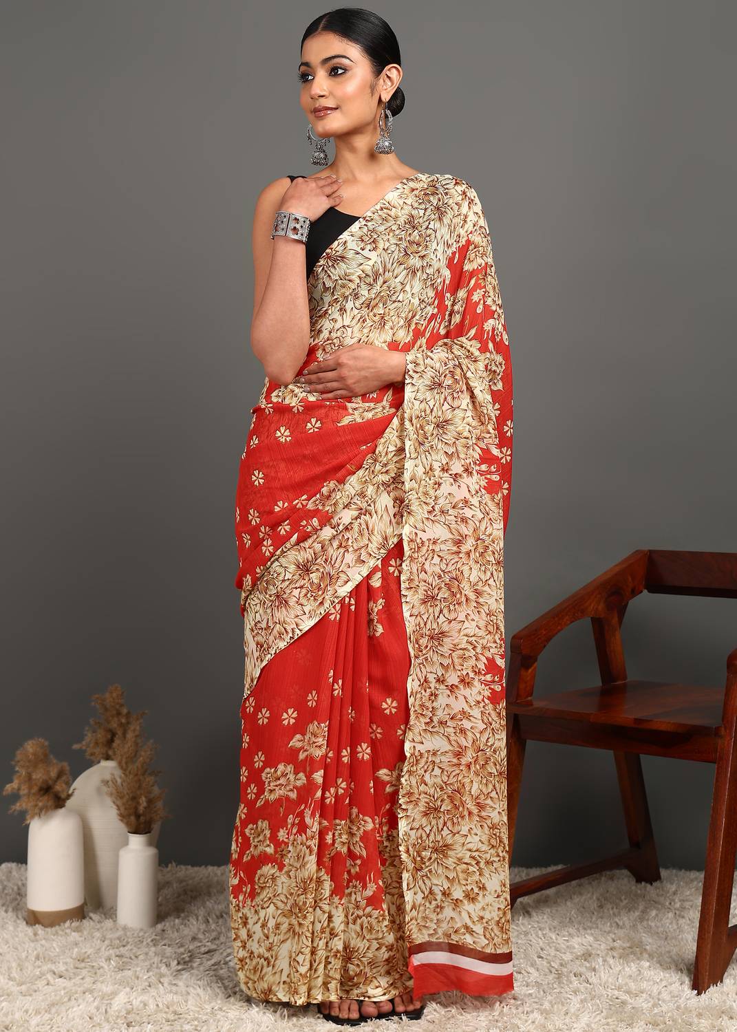 Leelavati Printed Daily Wear Georgette Saree (Red, Beige)