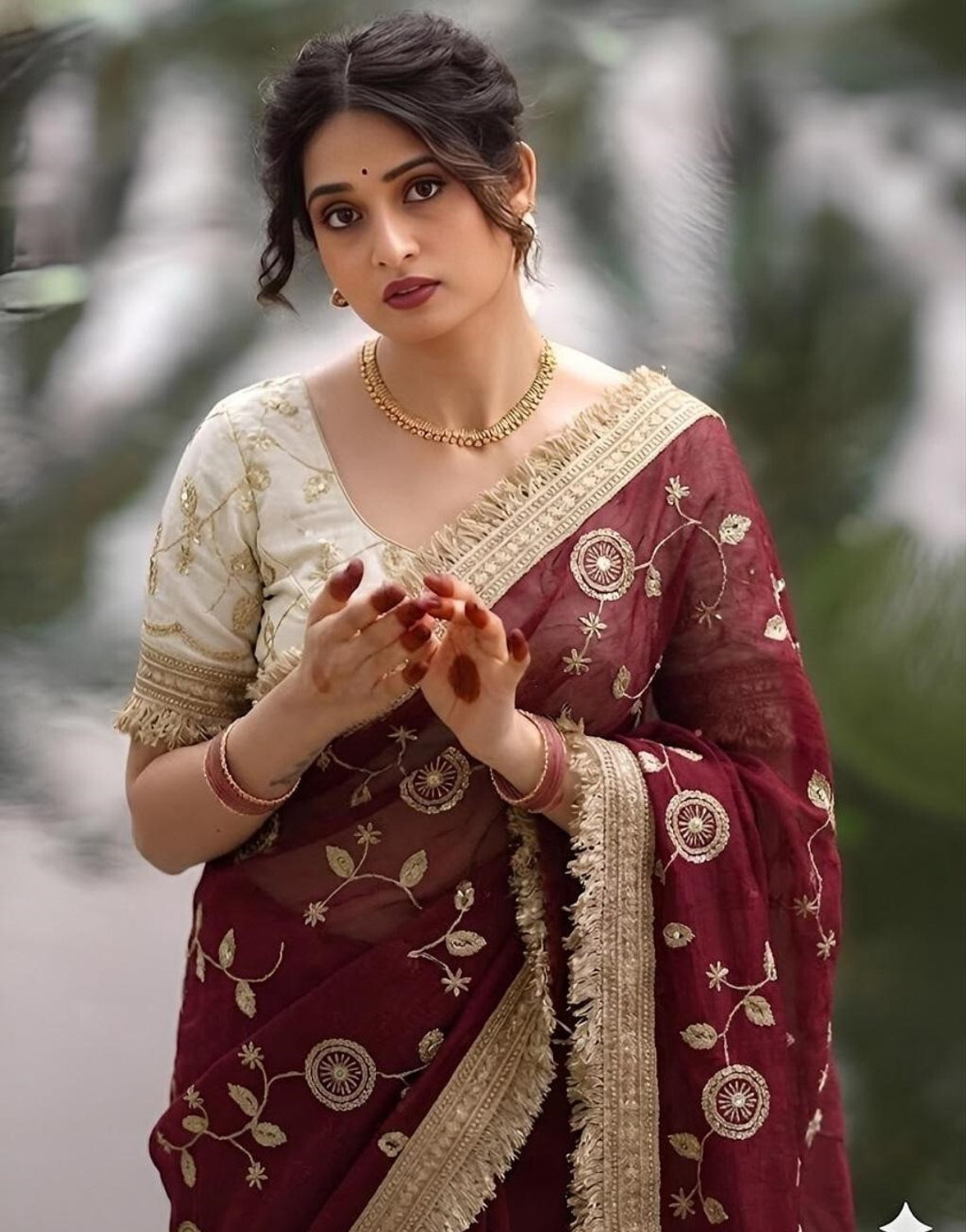 zili Embroidered Bollywood Satin Saree