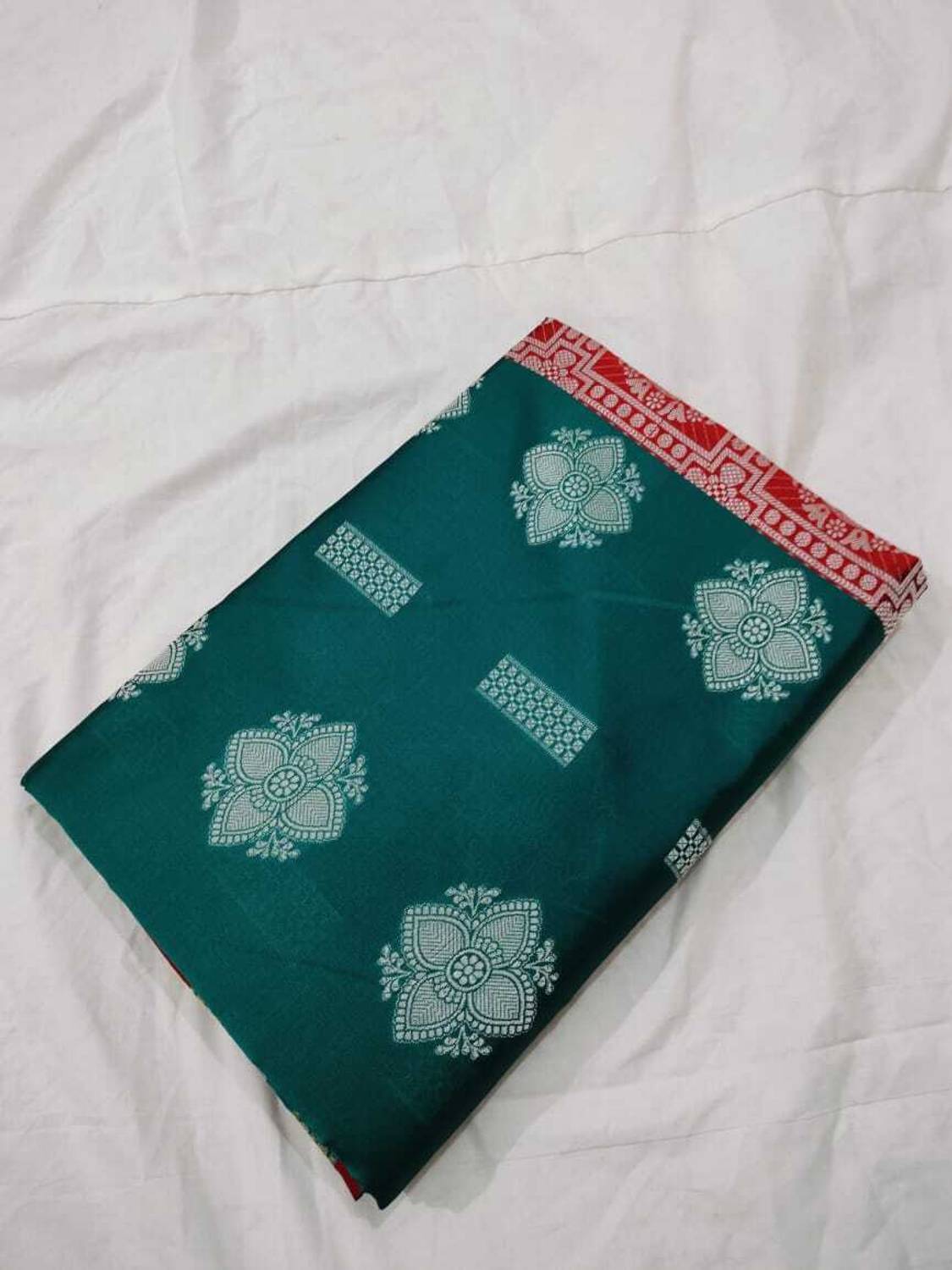 arcticsaree Woven Sambalpuri Art Silk Saree
